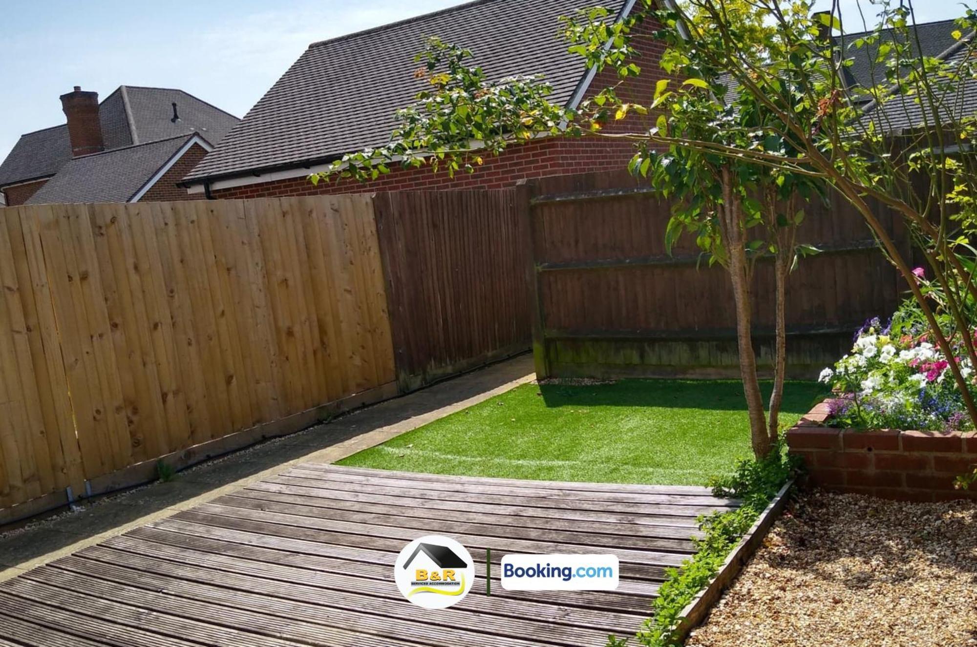 3 Bedroom House By B And R Serviced Accommodation Amesbury With Super Fast Wi-Fi 145Mbps Exterior foto